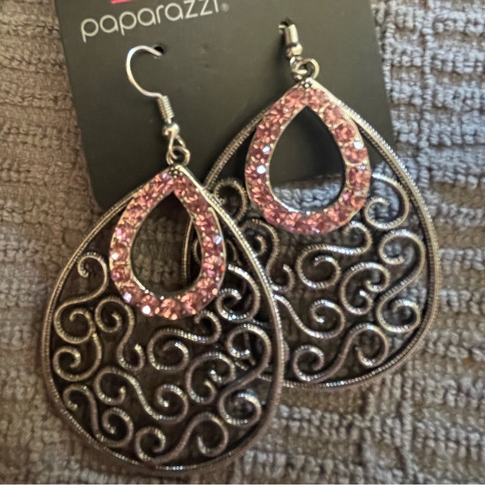 Paparazzi earrings